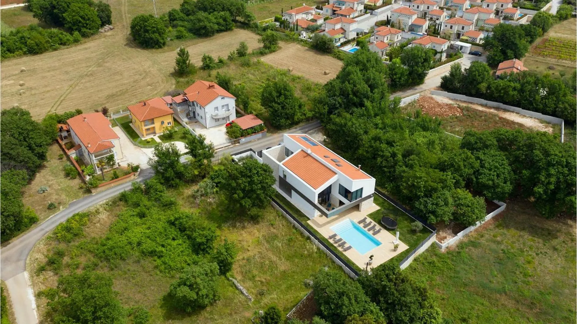 Villa Eden Ližnjan 0*,